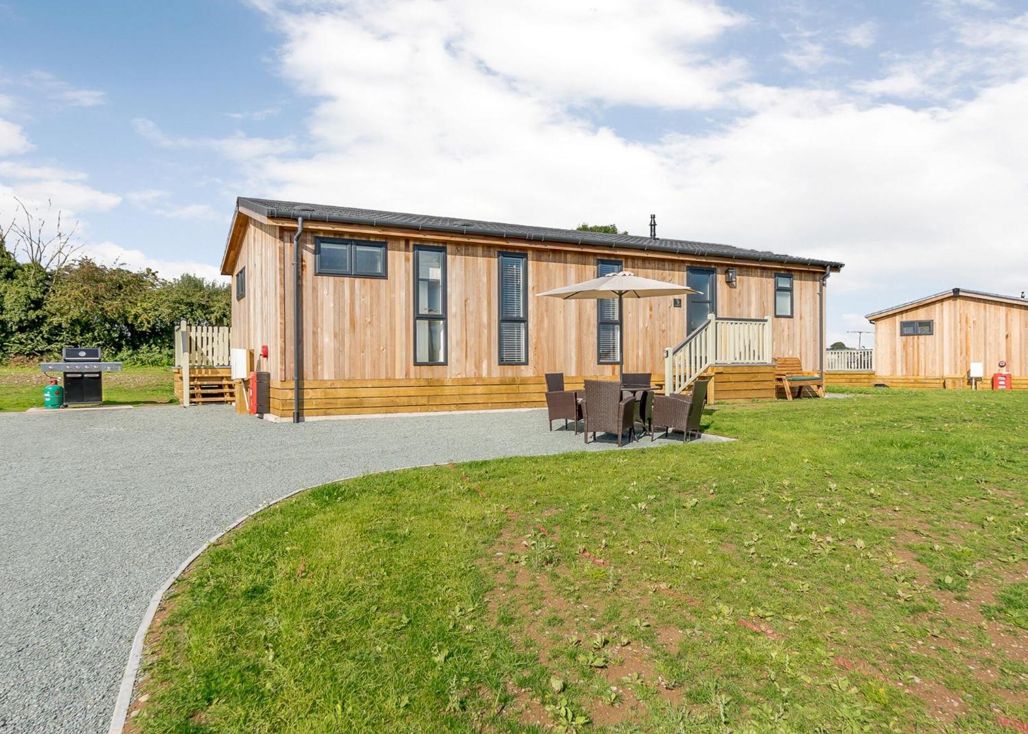 Winston Farm Lodges Horsley エクステリア 写真